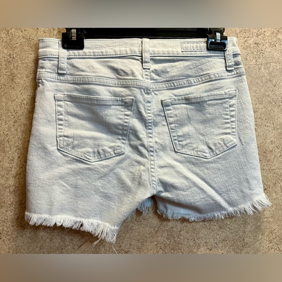 Rock & Republic denim short with skullhead design - Picture 3 of 4